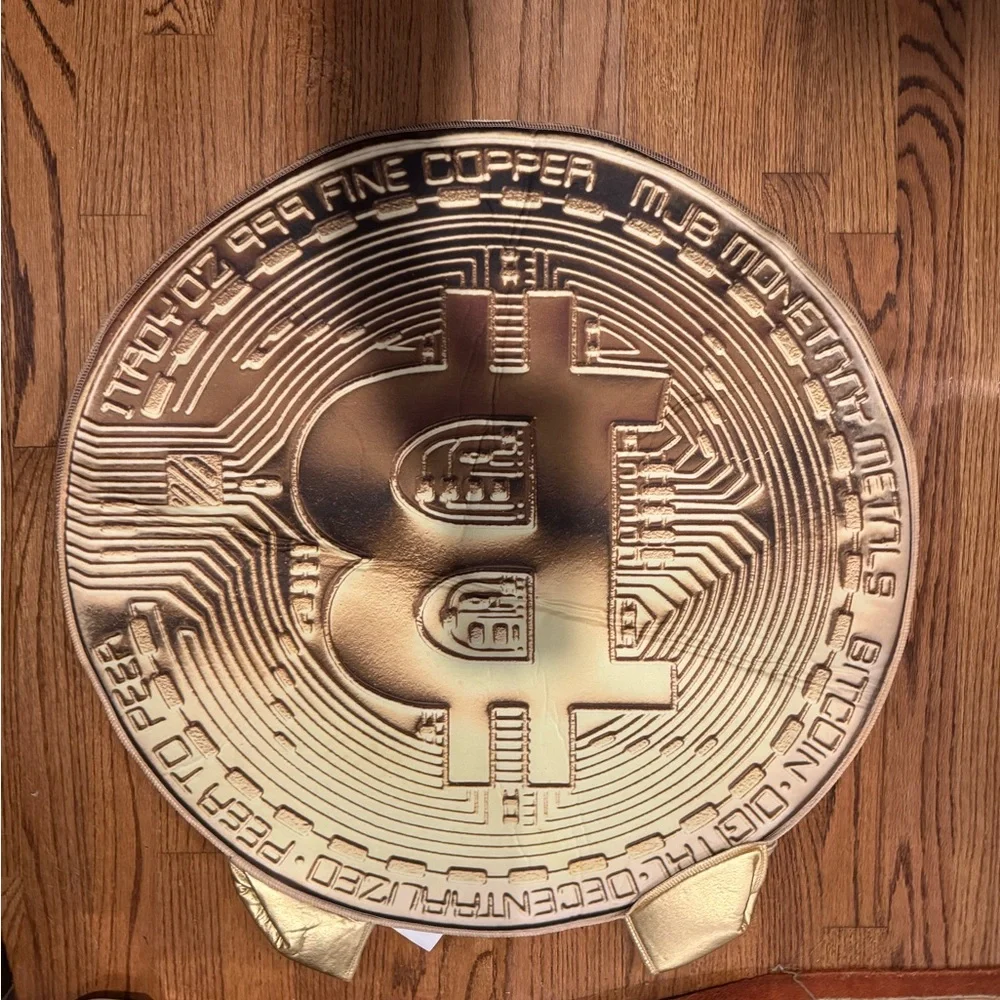 ** LAST‎ FEW! New Adult/ Teen Bitcoin Crypto Gold Coin Costume Halloween Unisex